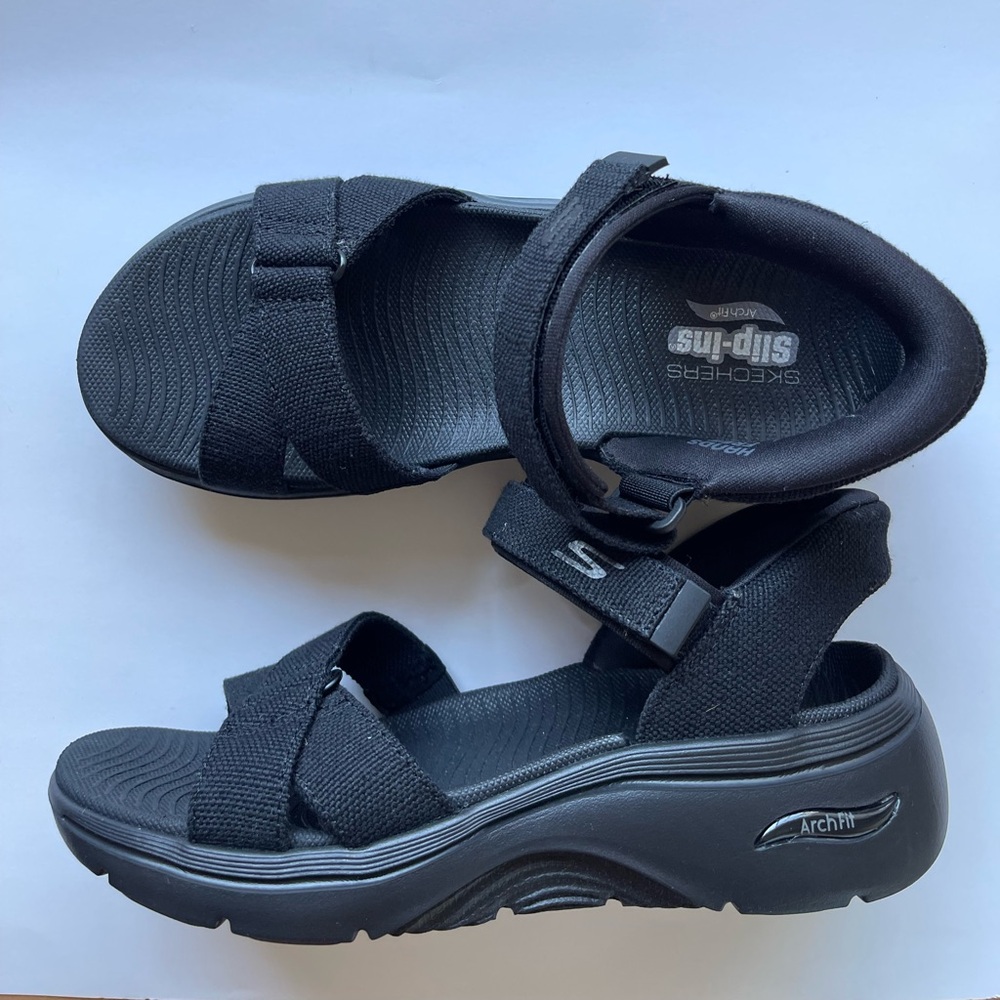 Skechers Black Slip-Ins Sandals
